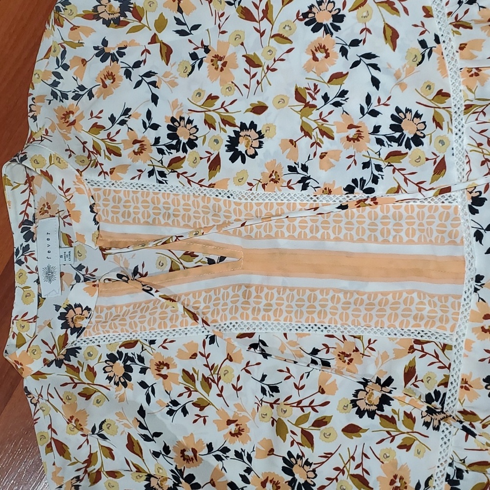 Fever floral top - Picture 5 of 8
